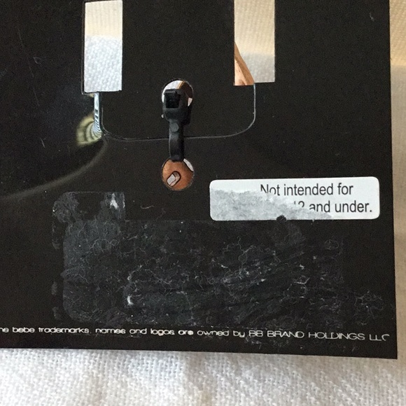 BEBE Rose Gold & Pearl RING - Picture 4 of 4